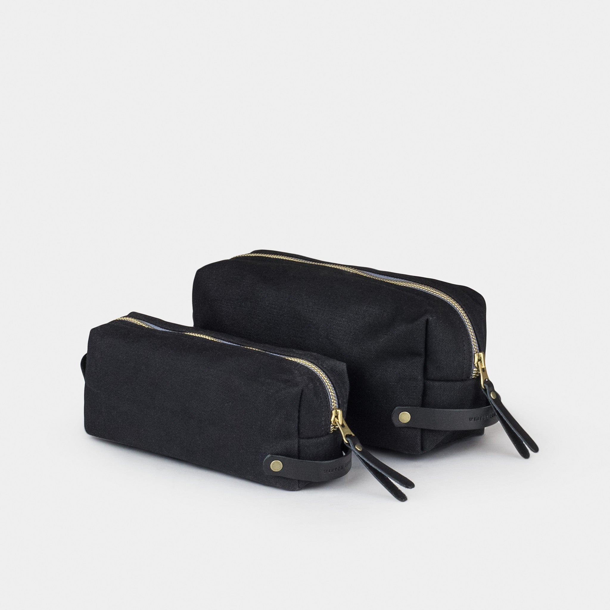 Leather & Cotton Hanging Toiletry Bag